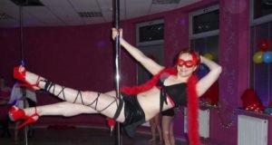 pole party